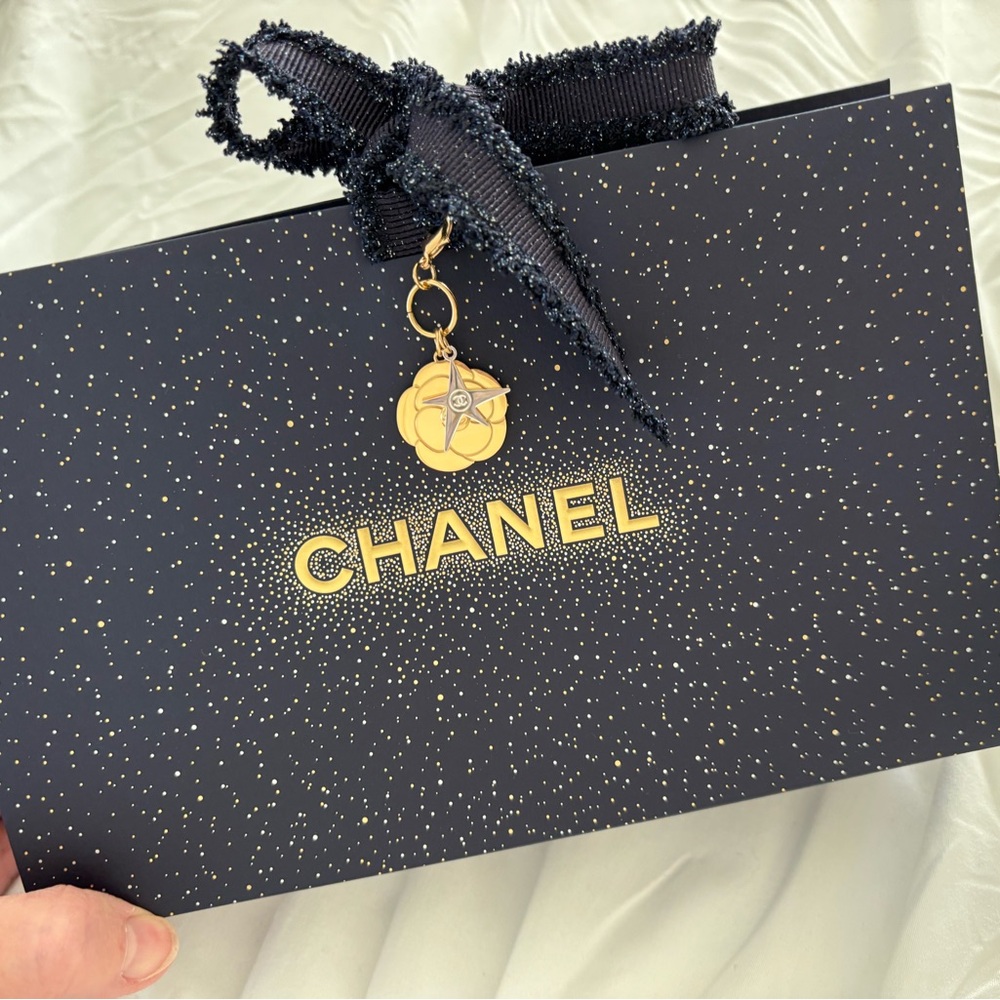 Chanel Navy and Gold Star Charm Holder. Elegant for display! 9”across, 5.5” high